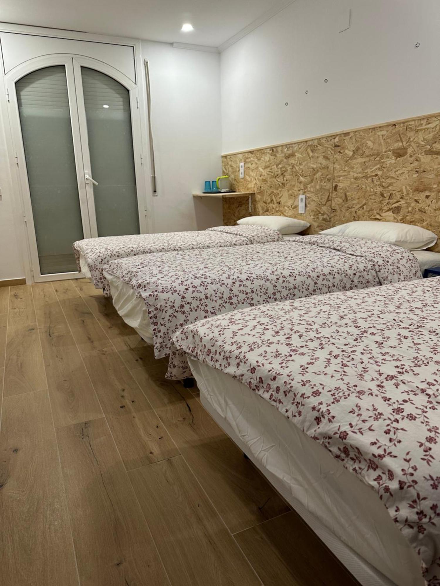 Fudodo舒适3 Beds Hotell L'Hospitalet de Llobregat Eksteriør bilde
